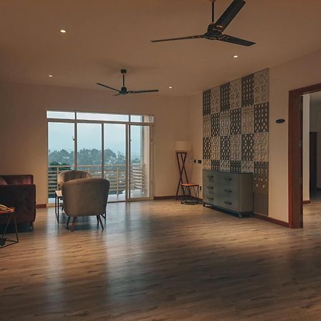 Lavendish Hills كاندي المظهر الخارجي الصورة