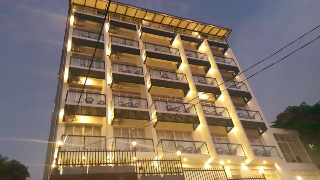 Lavendish Hills كاندي المظهر الخارجي الصورة